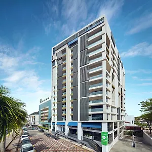 Hotel Tropics Eight Suites, George Town